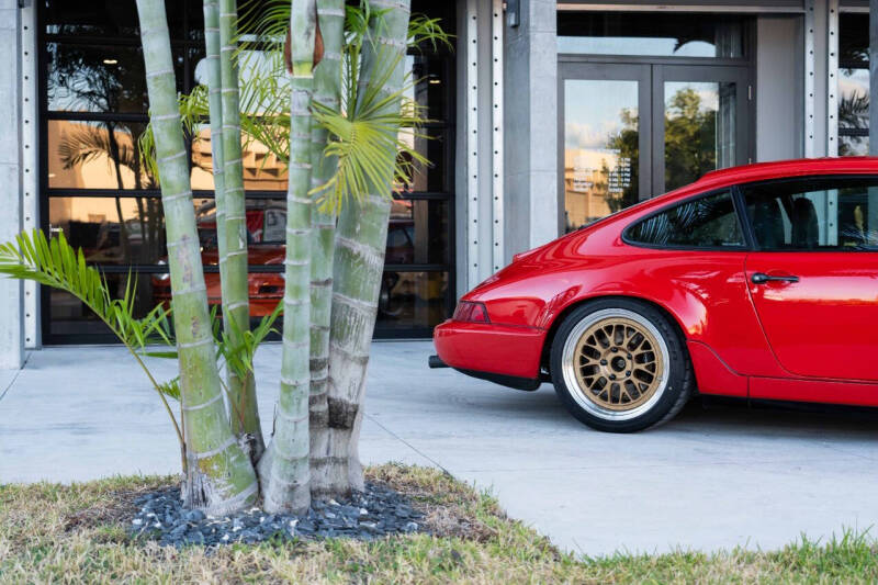 1990 Porsche 911 Carrera 2