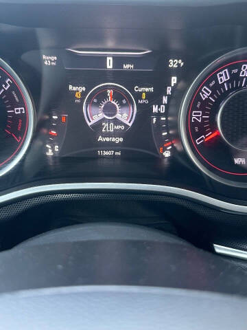 2015 Dodge Challenger SXT Plus