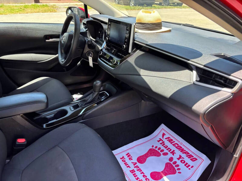 2020 Toyota Corolla LE