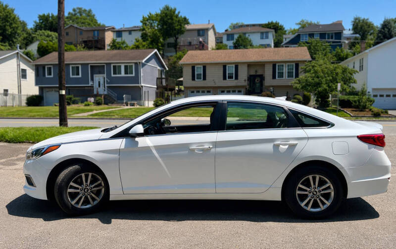 2016 Hyundai Sonata SE