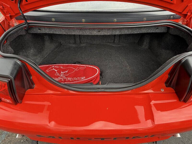 2000 Ford Mustang GT