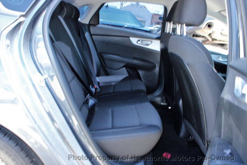 2023 Kia Forte LXS