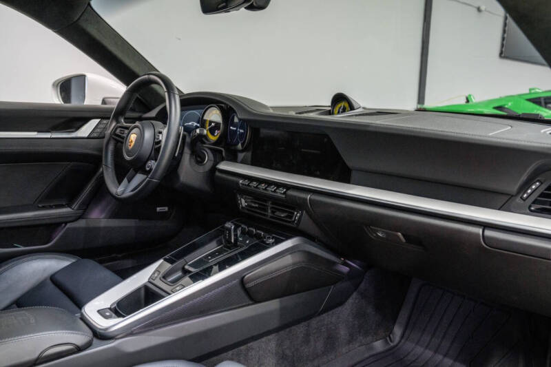 2022 Porsche 911 Turbo S