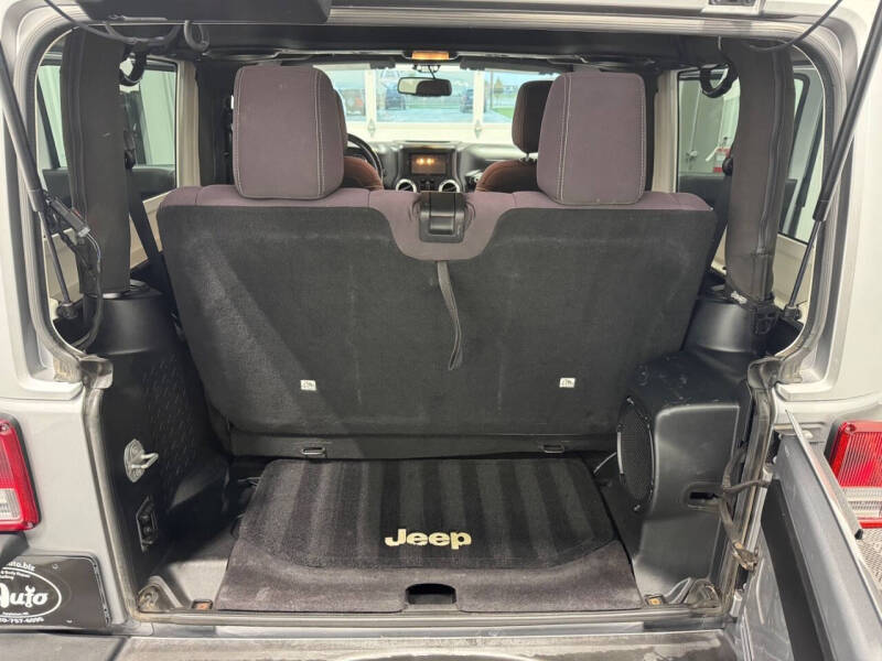 2014 Jeep Wrangler Sahara
