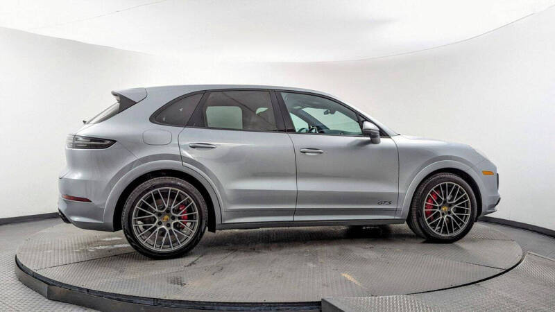 2021 Porsche Cayenne GTS