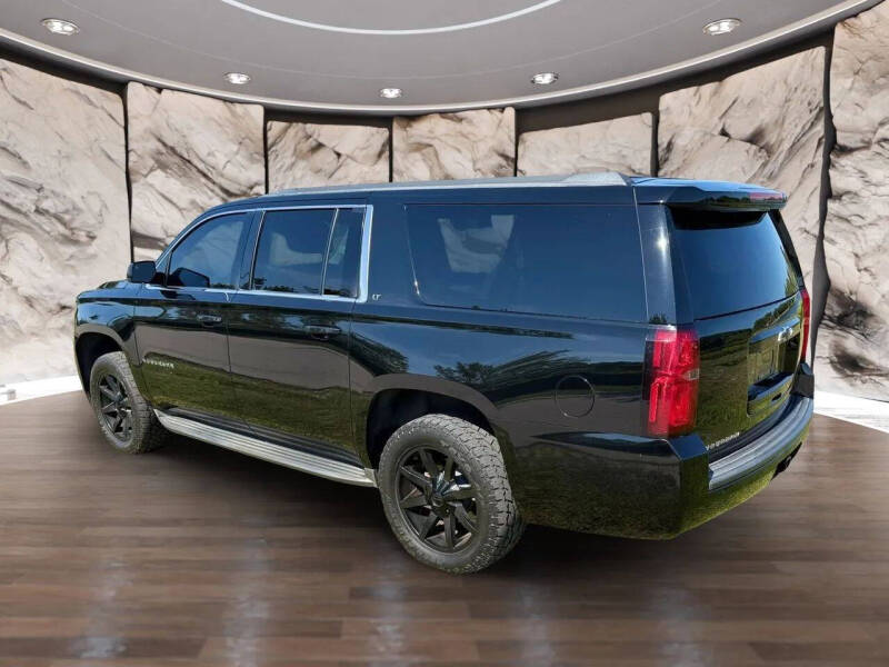 2015 Chevrolet Suburban LT