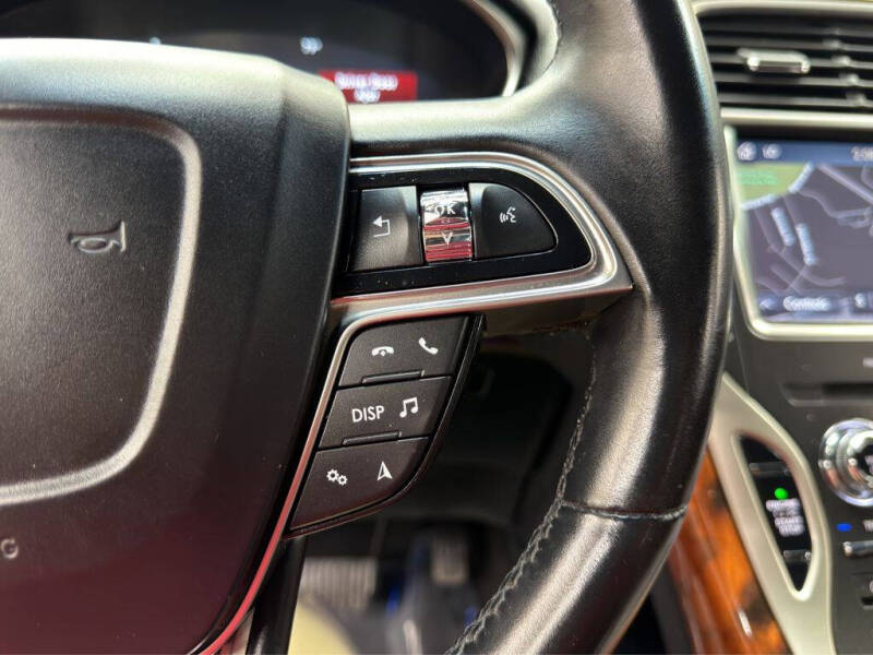 2020 Lincoln Nautilus Reserve