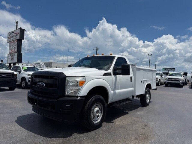 2012 Ford F-350 Super Duty XL