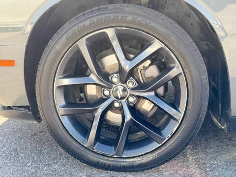 2019 Dodge Challenger SXT
