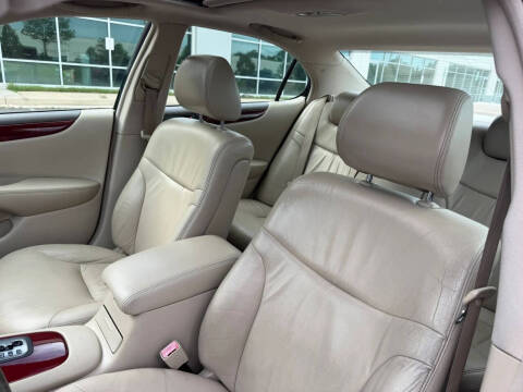 2002 Lexus ES 300