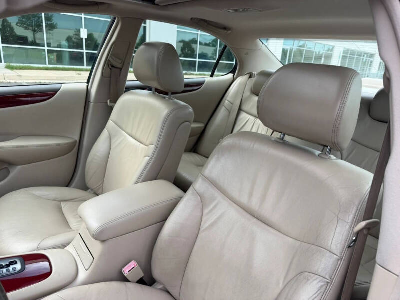 2002 Lexus ES 300