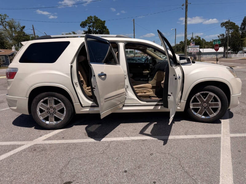 2011 GMC Acadia Denali