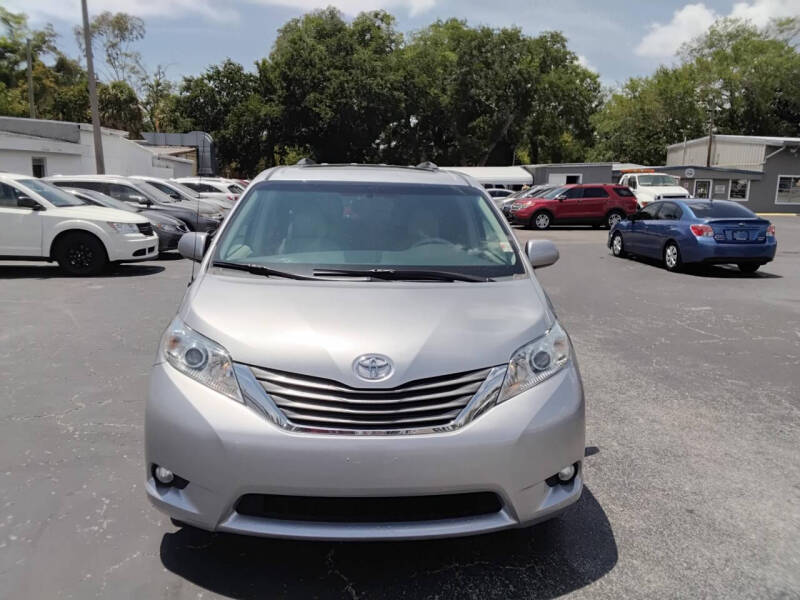 2014 Toyota Sienna