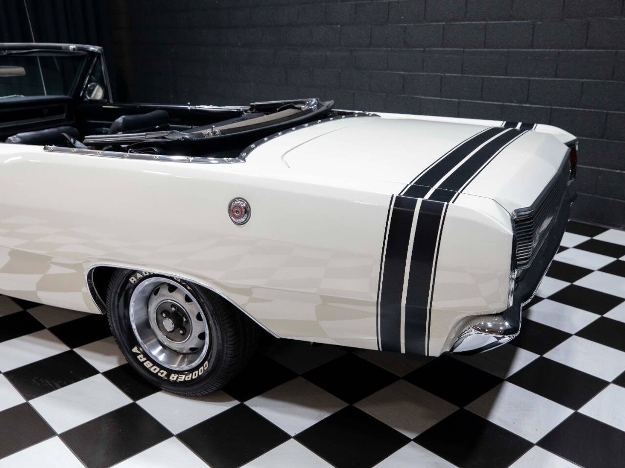 1967 Dodge Dart 82