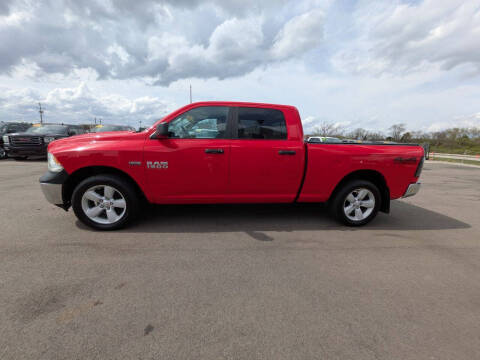 2018 RAM 1500 SLT