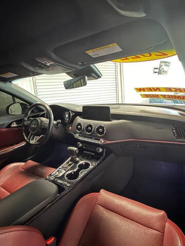 2022 Kia Stinger GT-Line