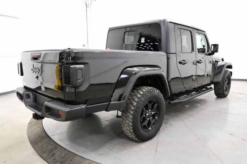 2021 Jeep Gladiator Willys