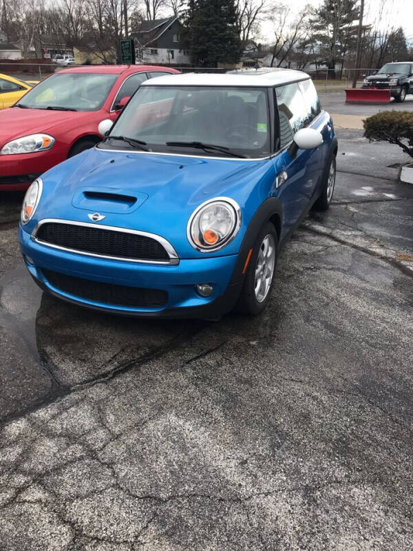 2009 MINI Cooper for sale at SVS Motors in Mount Morris MI