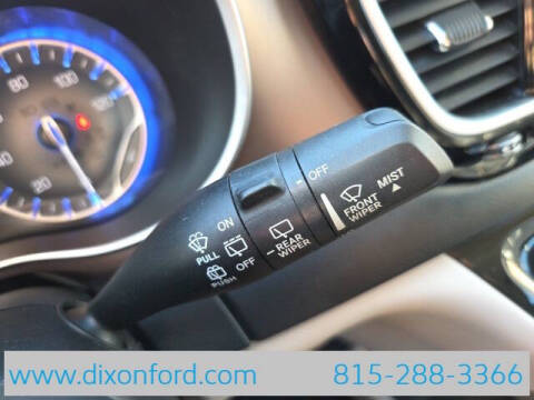 2017 Chrysler Pacifica Touring-L Plus