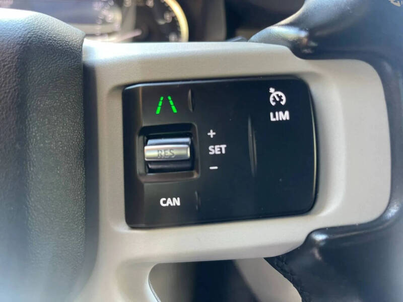 2022 Land Rover Defender 110 Standard