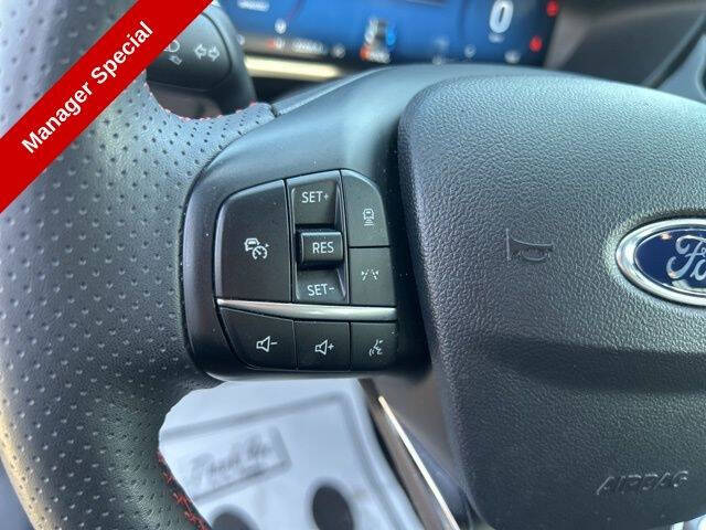 2023 Ford Escape ST-Line Select