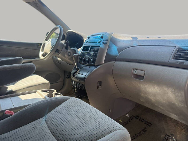 2006 Toyota Sienna