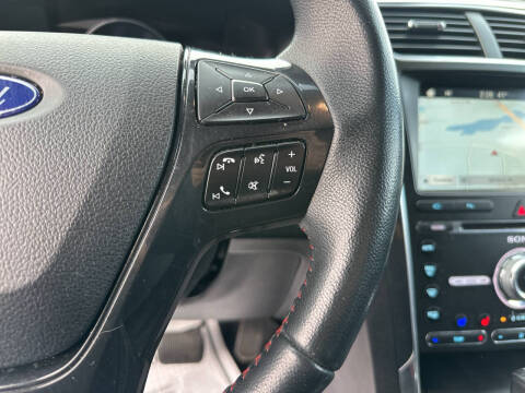 2018 Ford Explorer Sport