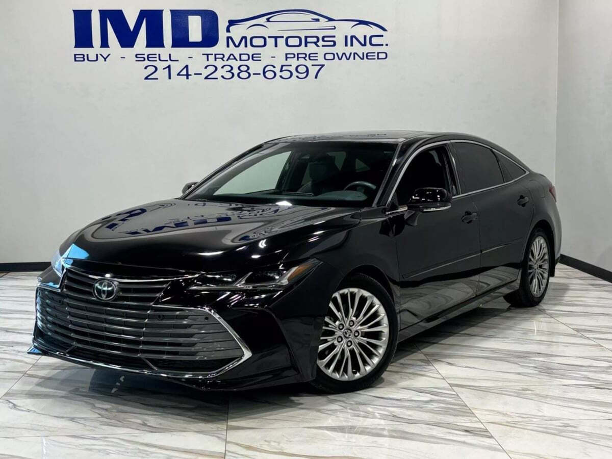 2020 Toyota Avalon for sale at IMD MOTORS, INC in Dallas, TX