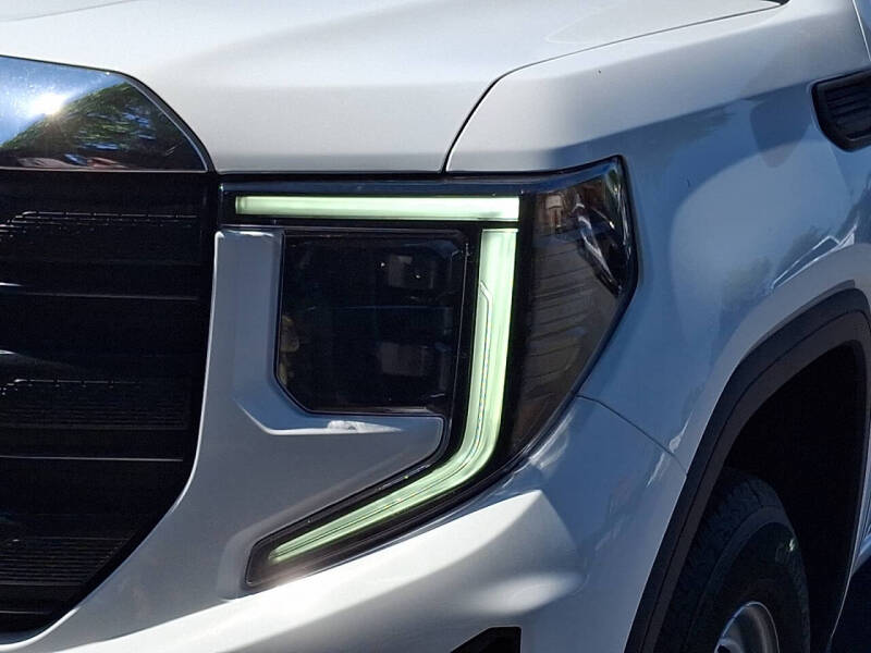 2024 GMC Sierra 1500 Pro