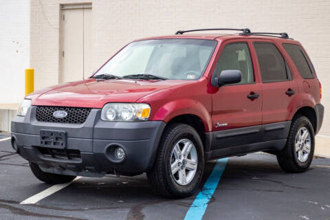 2006 Ford Escape Hybrid for sale at Carland Auto Sales INC. in Portsmouth VA