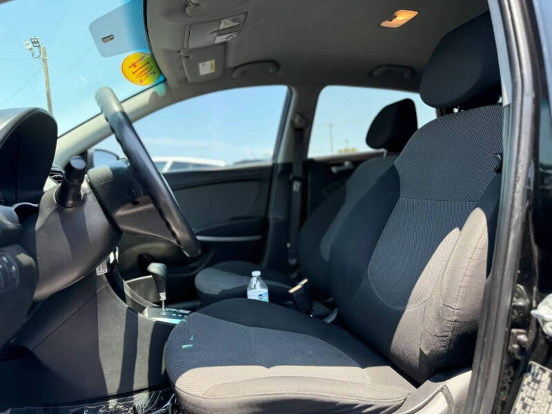 2014 Hyundai Accent GS