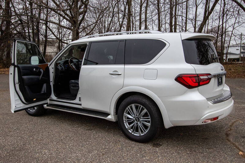 2019 Infiniti QX80 Luxe