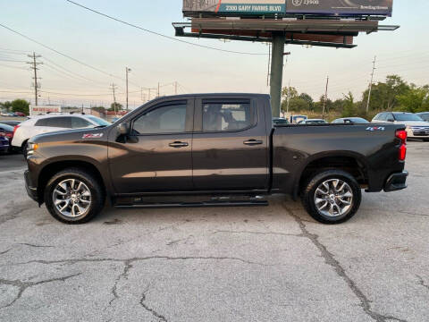 2021 Chevrolet Silverado 1500 for sale at M&R Auto Sales Inc in Bowling Green KY