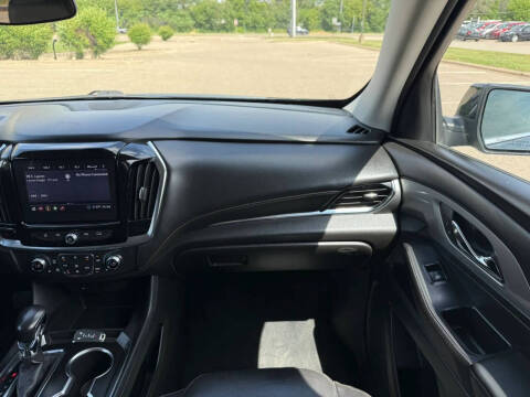 2021 Chevrolet Traverse LT Leather