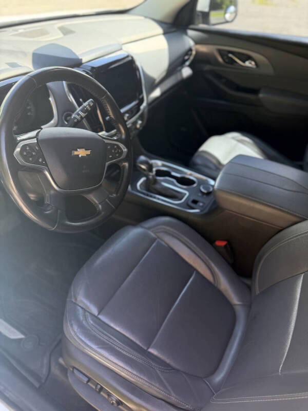 2021 Chevrolet Traverse Premier