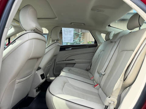 2017 Ford Fusion Platinum