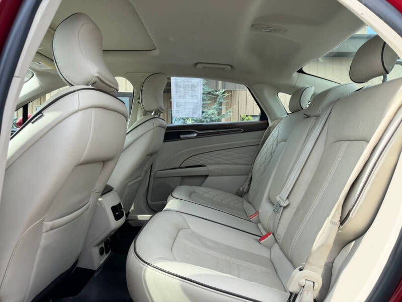 2017 Ford Fusion Platinum