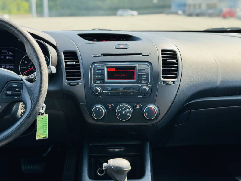 2016 Kia Forte5 LX