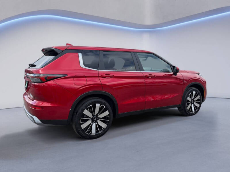 2026 Mitsubishi Outlander SE
