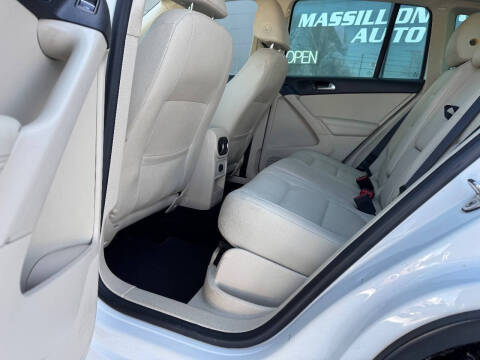 2012 Volkswagen Tiguan SE 4Motion