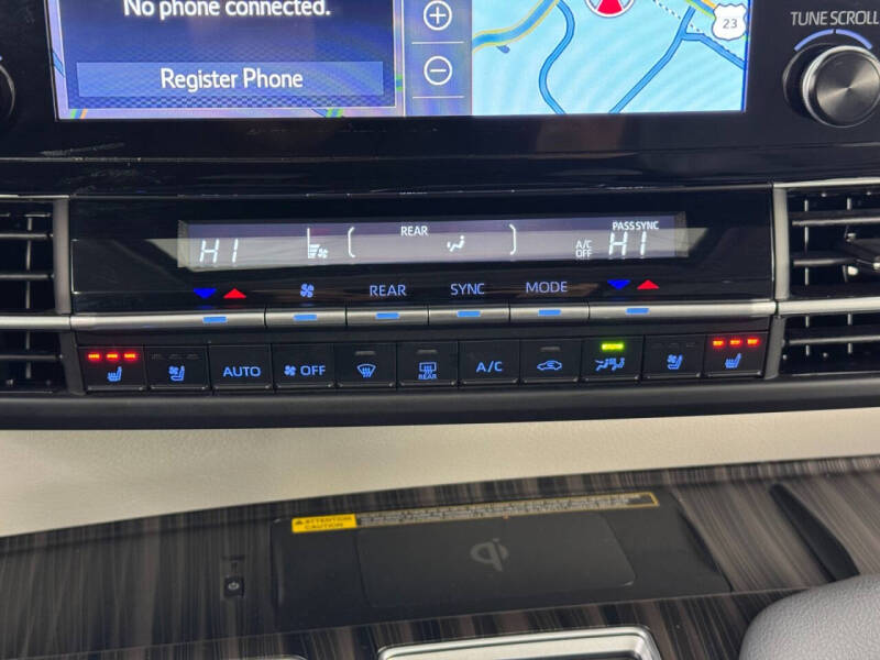 2024 Toyota Sienna Limited 7-Passenger