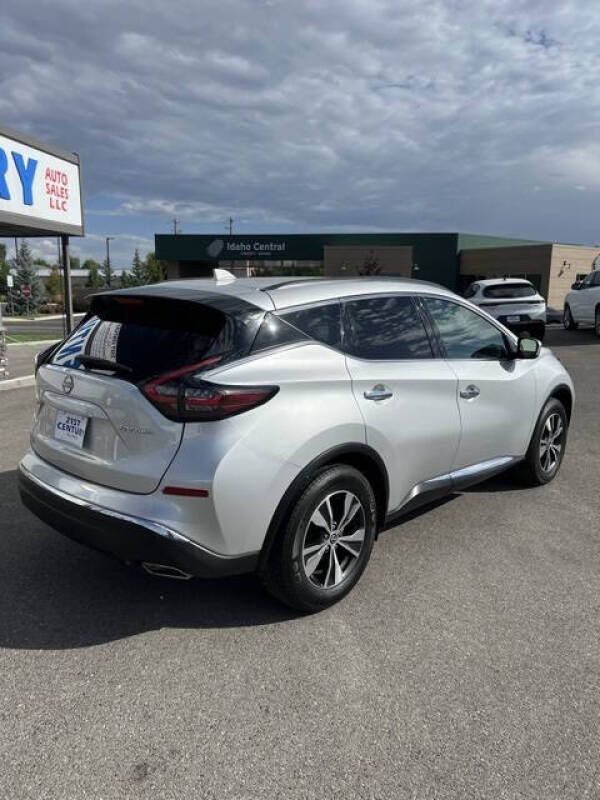 2023 Nissan Murano SV