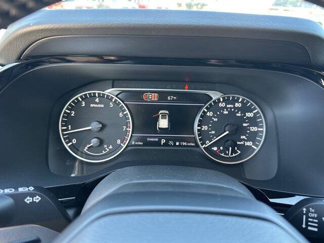 2026 Nissan Pathfinder SV