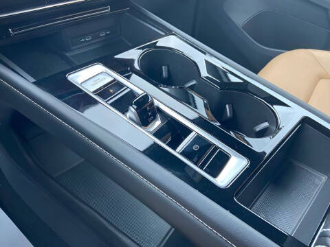 2024 Volkswagen Atlas Cross Sport SEL R-Line 4Motion