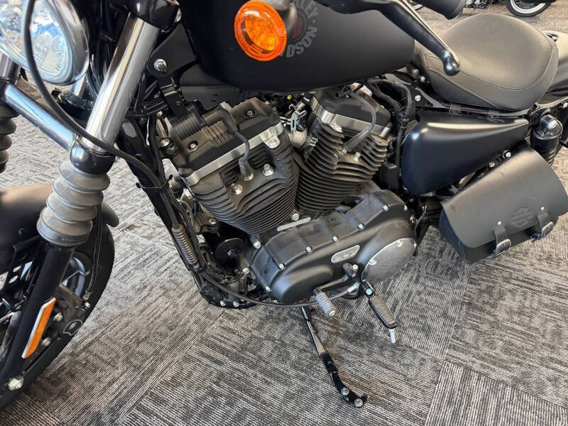 2022 Harley-Davidson Iron 883
