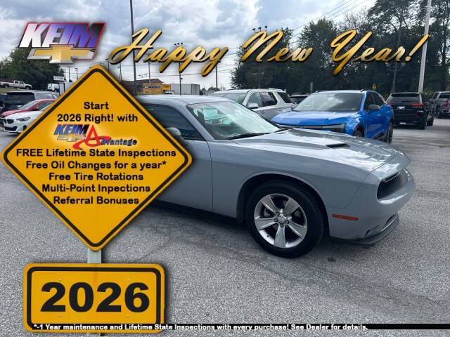 2022 Dodge Challenger SXT