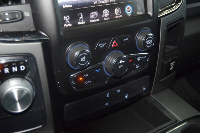 2015 RAM 1500 Sport