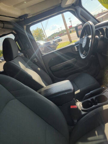 2021 Jeep Gladiator Sport