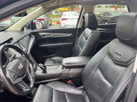 2018 Cadillac XT5 Premium Luxury