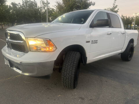2014 RAM 1500 SLT